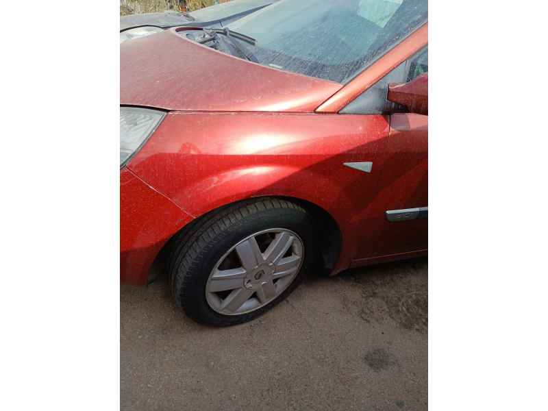 Recambio de aleta delantera izquierda para renault scénic ii (jm0/1_) 1.5 dci (jm02, jm13) referencia OEM IAM   