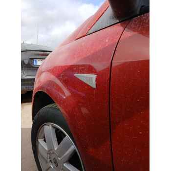 Recambio de aleta delantera izquierda para renault scénic ii (jm0/1_) 1.5 dci (jm02, jm13) referencia OEM IAM   