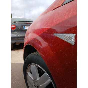 Recambio de aleta delantera izquierda para renault scénic ii (jm0/1_) 1.5 dci (jm02, jm13) referencia OEM IAM   