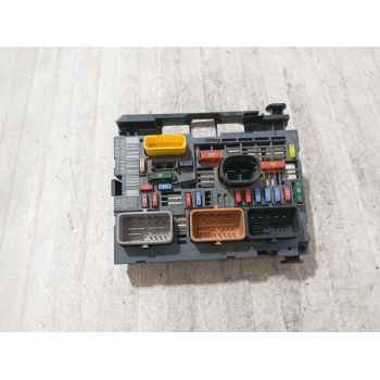 Recambio de caja reles / fusibles para citroën c4 i (lc_) 1.6 hdi referencia OEM IAM 9675878480  
