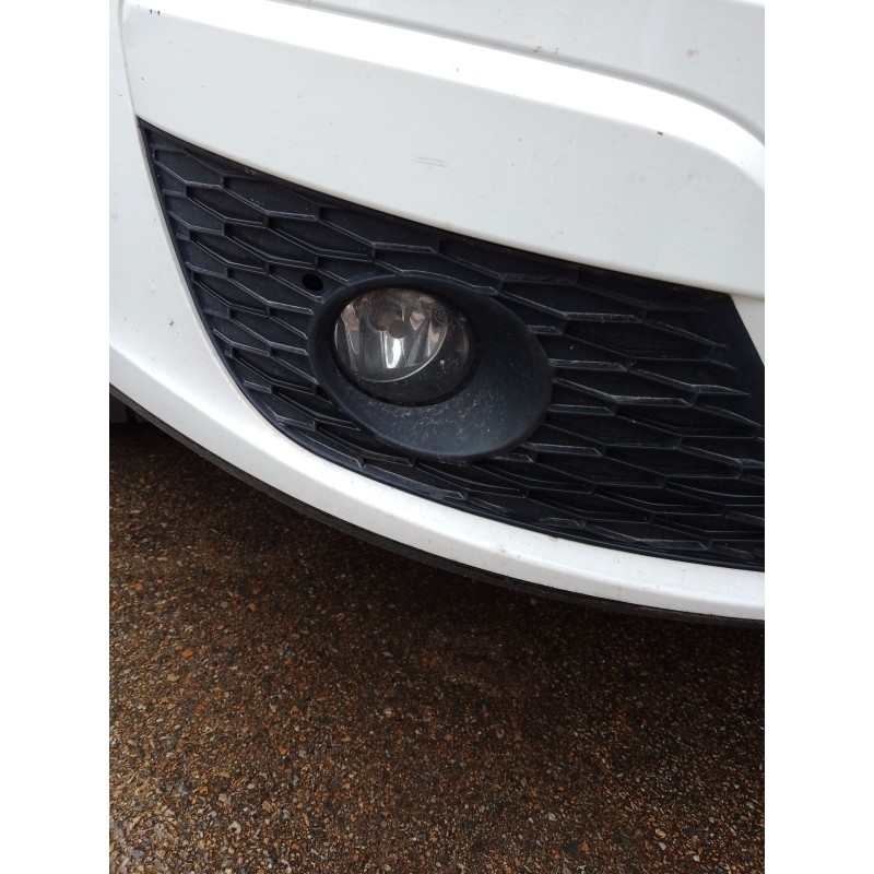 Recambio de faro antiniebla derecho para seat altea xl (5p5, 5p8) 1.6 lpg referencia OEM IAM 5P0941704  
