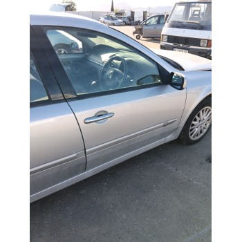 Recambio de puerta delantera derecha para renault laguna ii (bg0/1_) 2.0 16v (bg03, bg0z, bg0t, bg1y) referencia OEM IAM   