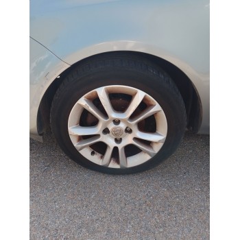 Recambio de buje delantero izquierdo para opel corsa d (s07) 1.2 (l08, l68) referencia OEM IAM 13495964  