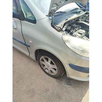 Recambio de aleta delantera derecha para peugeot 1007 (km_) 1.4 referencia OEM IAM   