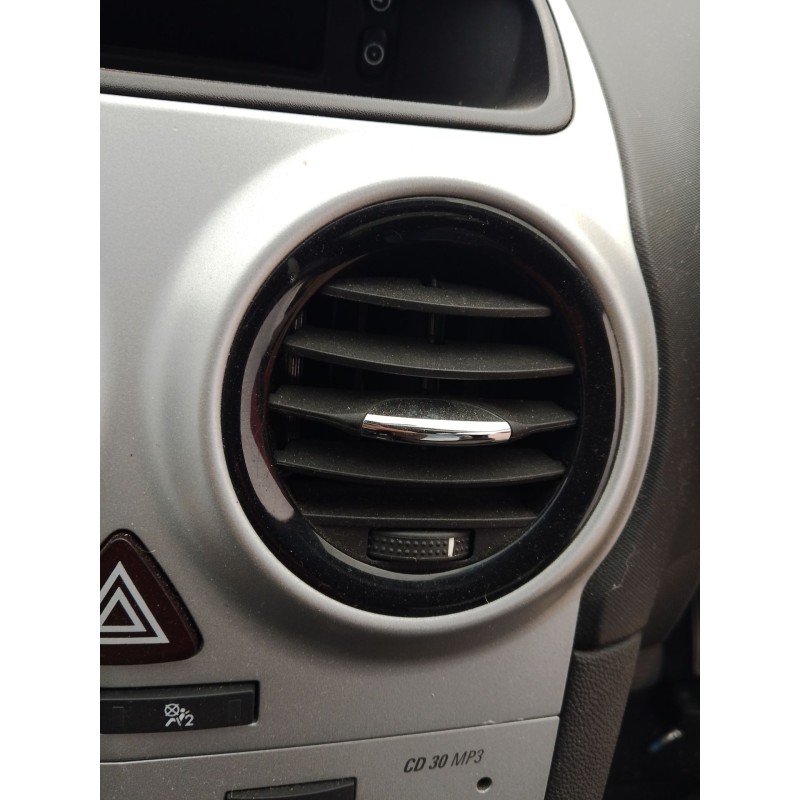 Recambio de aireador central derecho para opel corsa d (s07) 1.2 (l08, l68) referencia OEM IAM 13417363  