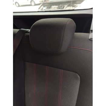 Recambio de reposacabezas trasero izquierdo para opel corsa d (s07) 1.2 (l08, l68) referencia OEM IAM 13215942  