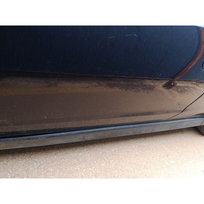 Recambio de faldon lateral izquierdo para opel corsa c (x01) 1.2 (f08, f68) referencia OEM IAM   