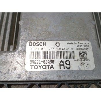 Recambio de centralita motor uce para toyota corolla (_e12_) 1.4 d (nde120_) referencia OEM IAM 0281011733  