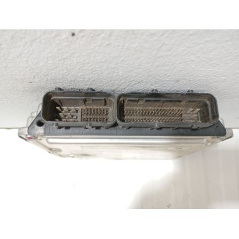 Recambio de centralita motor uce para toyota corolla (_e12_) 1.4 d (nde120_) referencia OEM IAM 0281011733  
