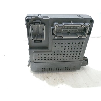 Recambio de caja reles / fusibles para volvo s60 i (384) d5 referencia OEM IAM 30795114  