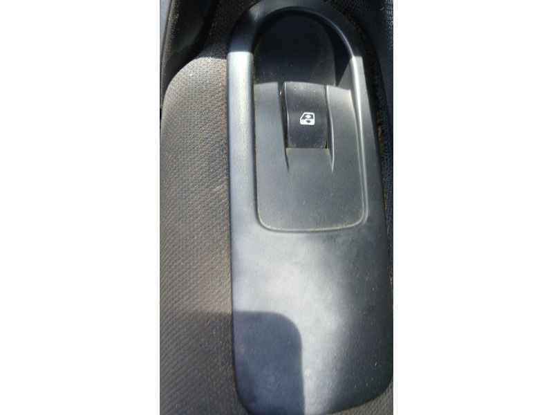 Recambio de mando elevalunas delantero derecho para renault scénic ii (jm0/1_) 1.5 dci (jm1e, jm16) referencia OEM IAM   