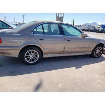 bmw 5 (e39) del año 2006