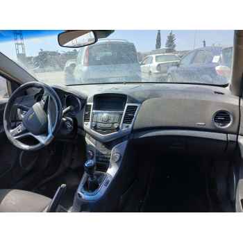 chevrolet cruze hatchback (j305) del año 2012