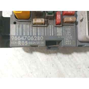 Recambio de caja reles / fusibles para peugeot partner furgón/monospace 1.6 hdi / bluehdi 75 referencia OEM IAM 9664706280  