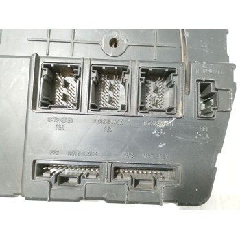 Recambio de caja reles / fusibles para renault scénic ii (jm0/1_) 1.5 dci (jm16) referencia OEM IAM S118400150F / 8200412648  