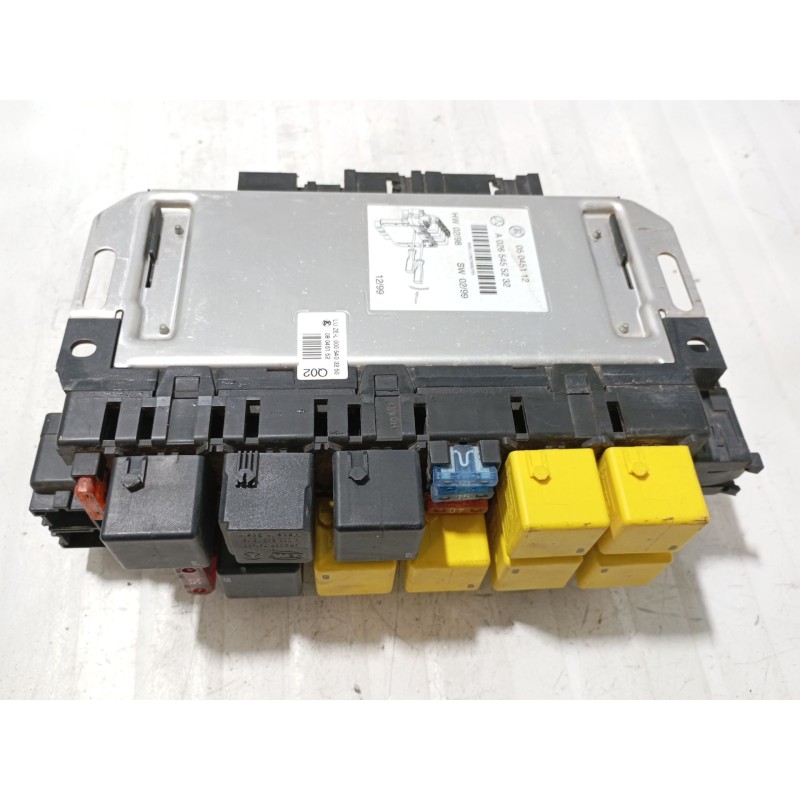 Recambio de caja reles / fusibles para mercedes-benz clase c coupé (c204) c 250 cdi (204.303) referencia OEM IAM A0265455232  
