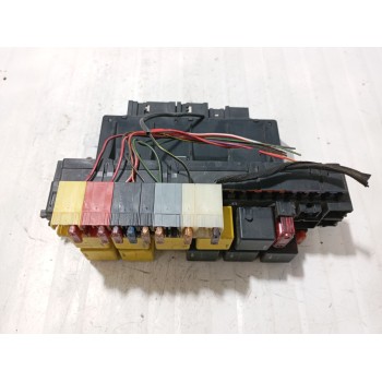 Recambio de caja reles / fusibles para mercedes-benz clase s (w220, v220) s 320 cdi (220.026, 220.126) referencia OEM IAM A02854