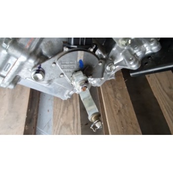 Recambio de caja cambios para toyota corolla sedán (_e21_) 1.8 vvti hybrid (zwe211, mzea12) referencia OEM IAM 1NM  