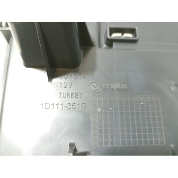 Recambio de luz interior delantera central para toyota corolla sedán (_e21_) 1.8 vvti hybrid (zwe211, mzea12) referencia OEM IAM
