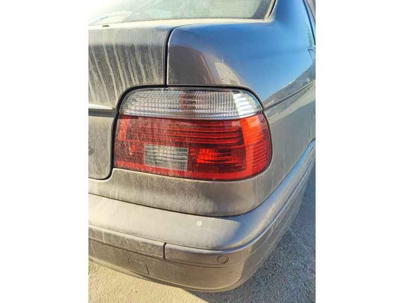 Recambio de piloto trasero derecho para bmw 5 (e39) 530 d referencia OEM IAM   