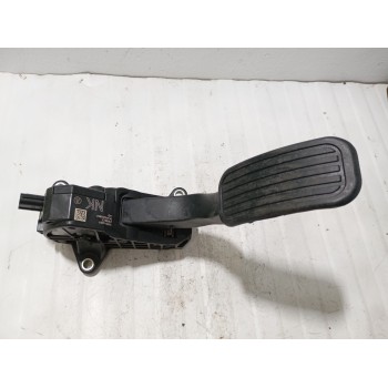 Recambio de pedal acelerador para toyota corolla sedán (_e21_) 1.8 vvti hybrid (zwe211, mzea12) referencia OEM IAM 7811002211 / 