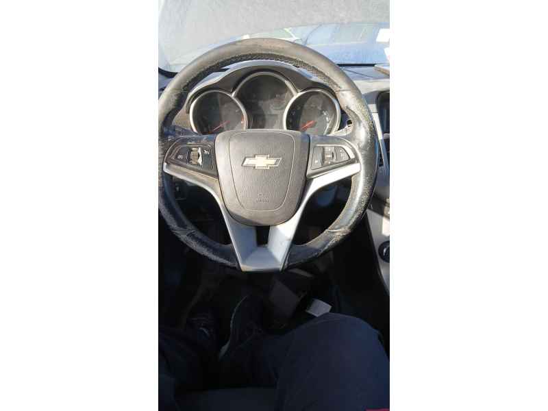 Recambio de volante para chevrolet cruze hatchback (j305) 1.7 d referencia OEM IAM   