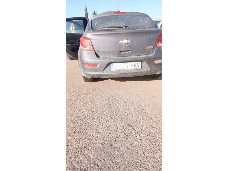 Recambio de refuerzo paragolpes trasero para chevrolet cruze hatchback (j305) 1.7 d referencia OEM IAM   