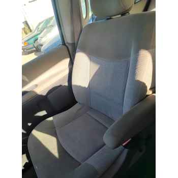 ASIENTO DELANTERO DERECHO 