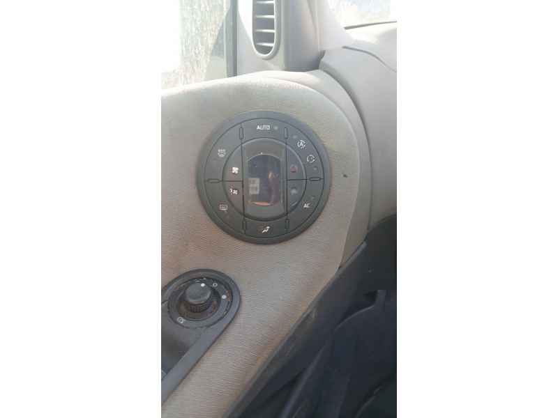 Recambio de mando climatizador para renault espace iv (jk0/1_) 2.2 dci (jk0h) referencia OEM IAM   