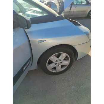 Recambio de aleta delantera derecha para renault espace iv (jk0/1_) 2.2 dci (jk0h) referencia OEM IAM   