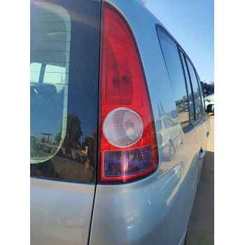Recambio de piloto trasero derecho para renault espace iv (jk0/1_) 2.2 dci (jk0h) referencia OEM IAM   