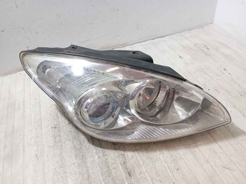Recambio de faro derecho para hyundai i30 (fd) 1.6 crdi referencia OEM IAM 921022LXXX  