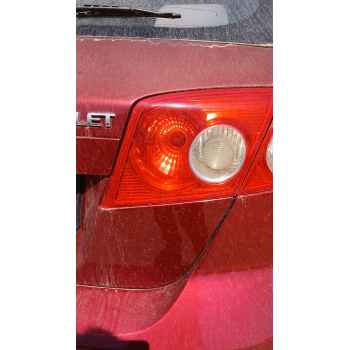 Recambio de piloto trasero derecho interior para chevrolet lacetti (j200) 1.4 16v referencia OEM IAM   
