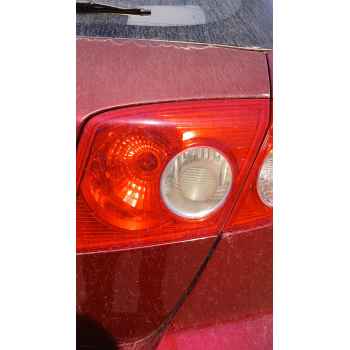 Recambio de piloto trasero derecho interior para chevrolet lacetti (j200) 1.4 16v referencia OEM IAM   