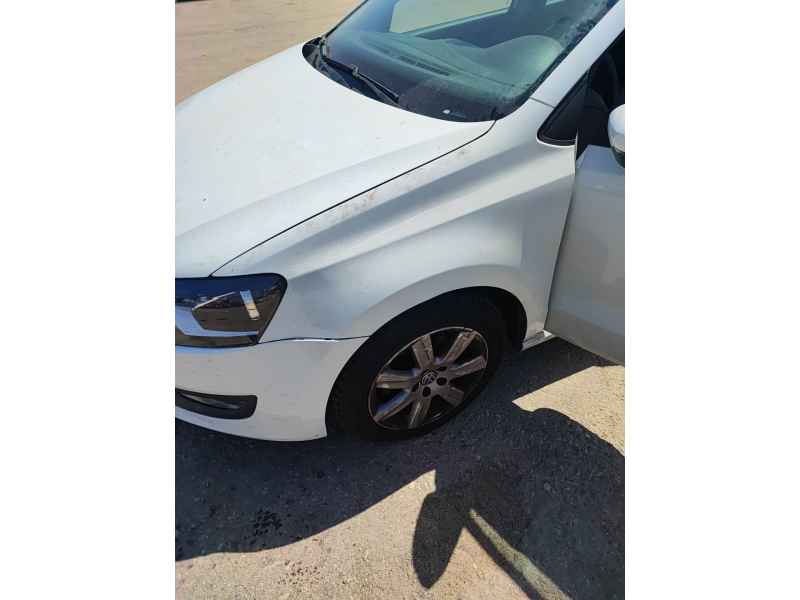 Recambio de aleta delantera izquierda para volkswagen polo v (6r1, 6c1) 1.6 tdi referencia OEM IAM   