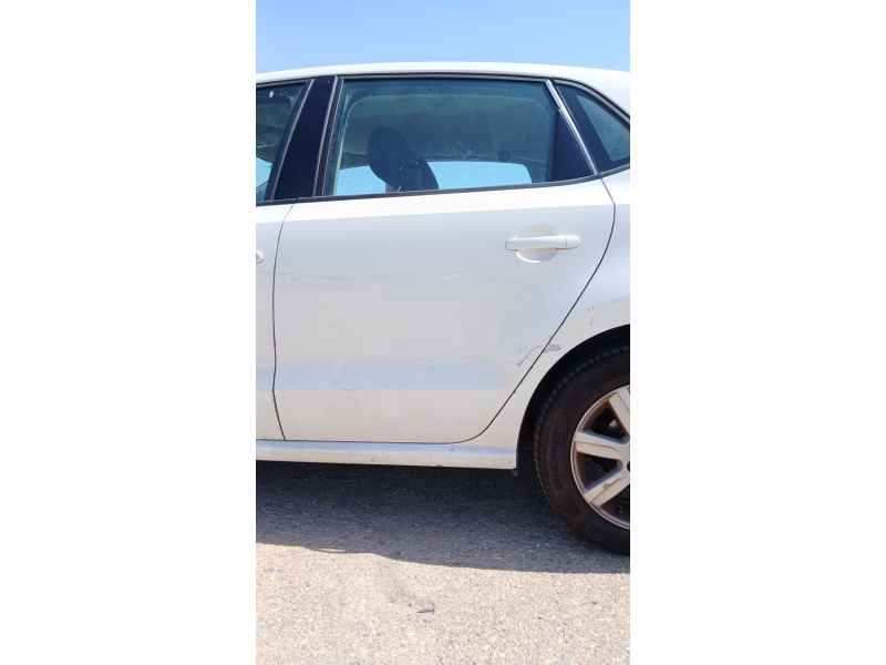 Recambio de puerta trasera izquierda para volkswagen polo v (6r1, 6c1) 1.6 tdi referencia OEM IAM   