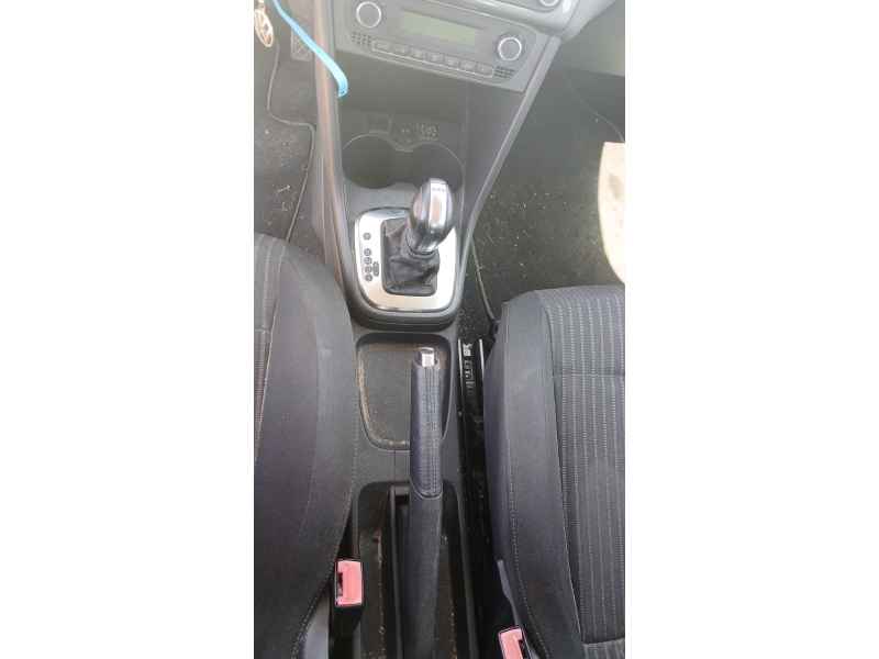 Recambio de consola central para volkswagen polo v (6r1, 6c1) 1.6 tdi referencia OEM IAM   