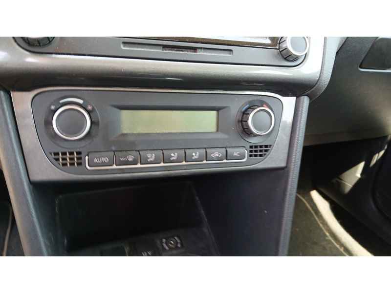 Recambio de mando climatizador para volkswagen polo v (6r1, 6c1) 1.6 tdi referencia OEM IAM   