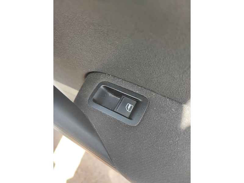 Recambio de mando elevalunas trasero derecho para volkswagen polo v (6r1, 6c1) 1.6 tdi referencia OEM IAM   