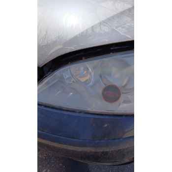 Recambio de faro izquierdo para ford mondeo iii (b5y) 1.8 16v referencia OEM IAM   