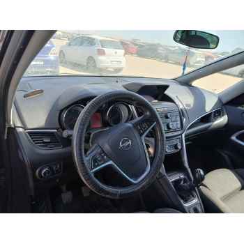 opel zafira tourer c (p12) del año 2015