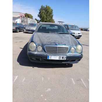 mercedes-benz clase e (w210) del año 2000