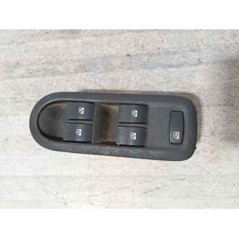 MANDO ELEVALUNAS DELANTERO IZQUIERDO 156018070 025330 