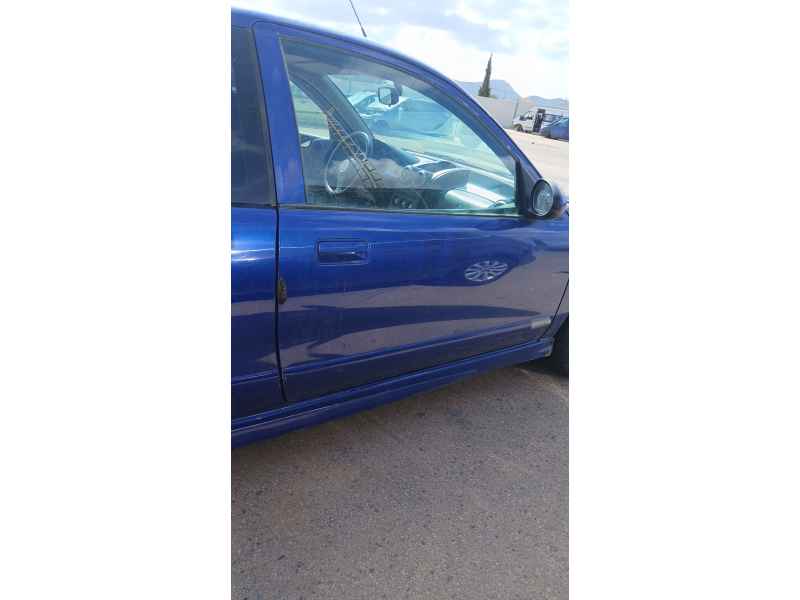 Recambio de puerta delantera derecha para mg zr 105 referencia OEM IAM   