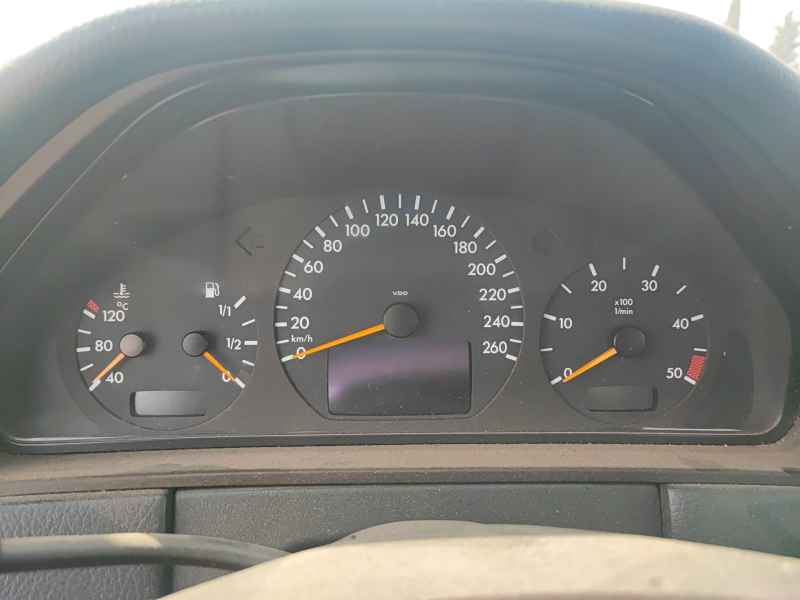 Recambio de cuadro instrumentos para mercedes-benz clase e (w210) e 320 cdi (210.026) referencia OEM IAM   