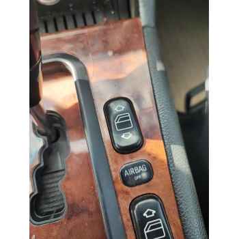 Recambio de mando elevalunas delantero derecho para mercedes-benz clase e (w210) e 320 cdi (210.026) referencia OEM IAM   