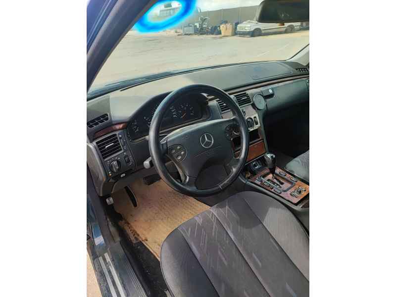 Recambio de salpicadero para mercedes-benz clase e (w210) e 320 cdi (210.026) referencia OEM IAM   