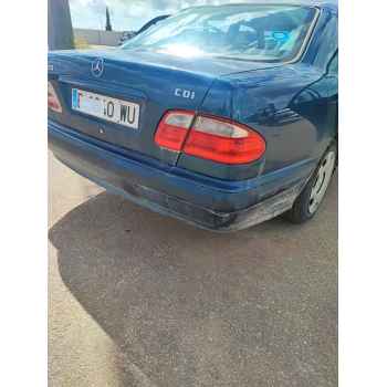 Recambio de paragolpes trasero para mercedes-benz clase e (w210) e 320 cdi (210.026) referencia OEM IAM   