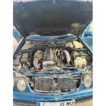 Recambio de centralita motor uce para mercedes-benz clase e (w210) e 320 cdi (210.026) referencia OEM IAM   