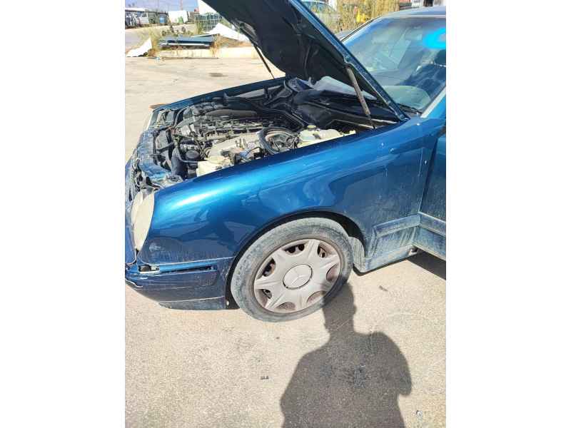 Recambio de aleta delantera izquierda para mercedes-benz clase e (w210) e 320 cdi (210.026) referencia OEM IAM   